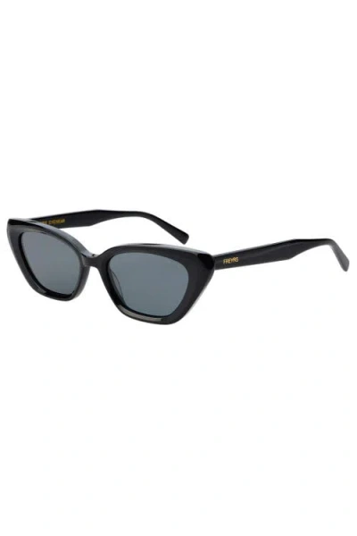Freyrs Eyewear Mia Cat Eye Sunglasses In Black