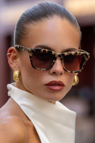 Freyrs Eyewear Lucy Square Sunglasses In Brown