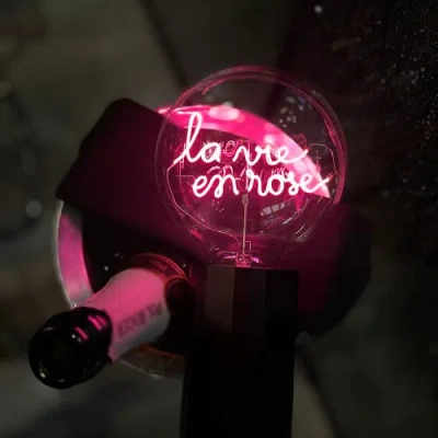 Mitb La Vie En Rose Portable Table Lamp In Black