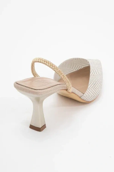 Prologue Shoes Renos Pointed Toe Pump In Multi