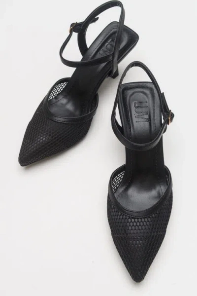 Prologue Shoes Chic Mesh Pointed Toe Pump In Black