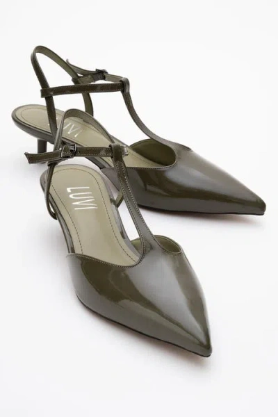 Prologue Shoes Asher Pointed Toe Slingback Pump In Black