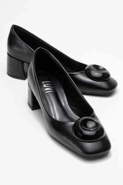 Prologue Shoes Mila Buckle Square Toe Block Heel Pump In Multi