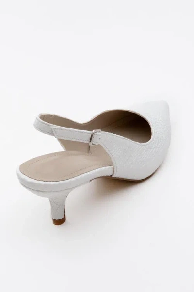 Prologue Shoes Value Pointed Toe Pump In White