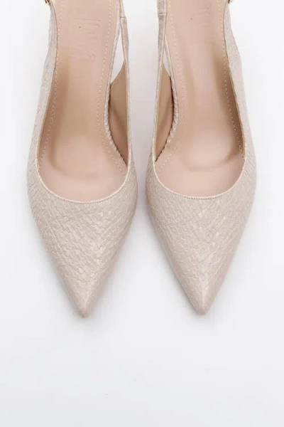 Prologue Shoes Value Pointed Toe Pump In Neutral