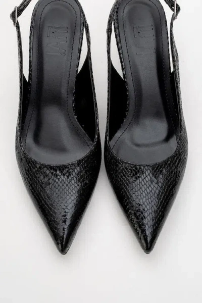 Prologue Shoes Value Pointed Toe Pump In Black