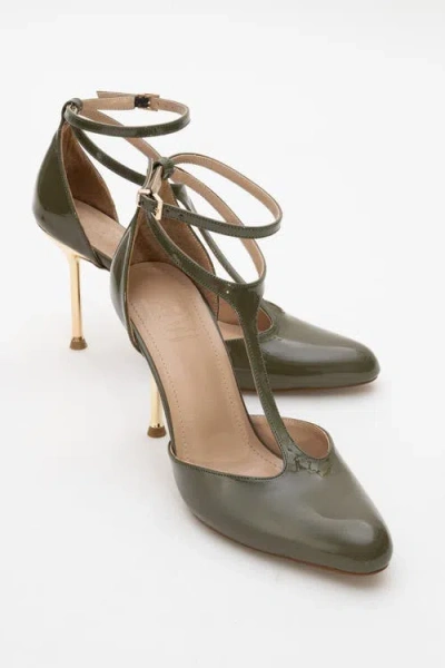 Prologue Shoes Jon T Strap Pump In Green