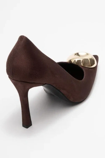 Prologue Shoes Jordana Pointed Toe Pump In Brown