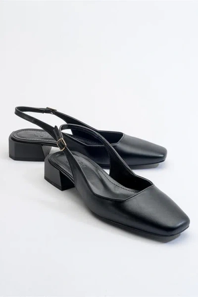 Prologue Shoes State Round Toe Slingback Pump In Black