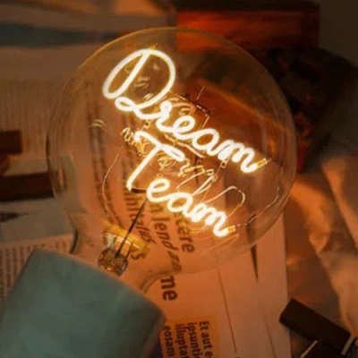 Mitb Dream Team Portable Table Lamp In Pink