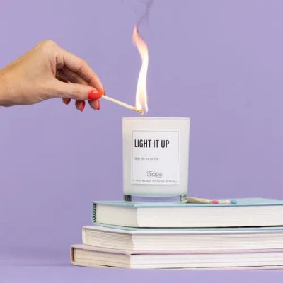 Totalee Gift Light It Up Soy Candle Wax White 7.76 oz Burn Time 40 In White