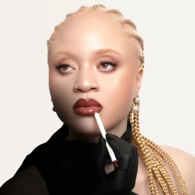 Vertuous Beauty Lip Definer