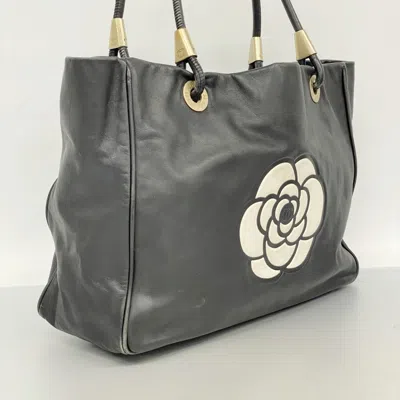 Pre-owned Chanel Black Leather Tote Bag ()