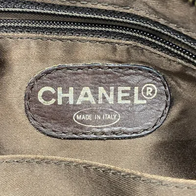 Pre-owned Chanel Brown Suede Shoulder Bag ()
