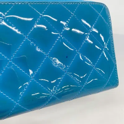 Pre-owned Chanel Turquoise Patent Leather Long Wallet (bi-fold) () In Blue