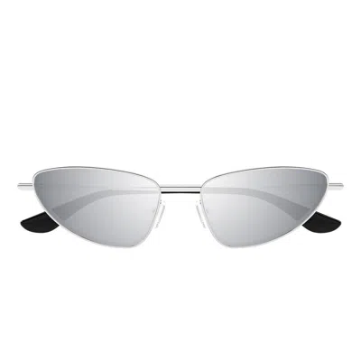 Alexander Mcqueen Sunglasses In Gray