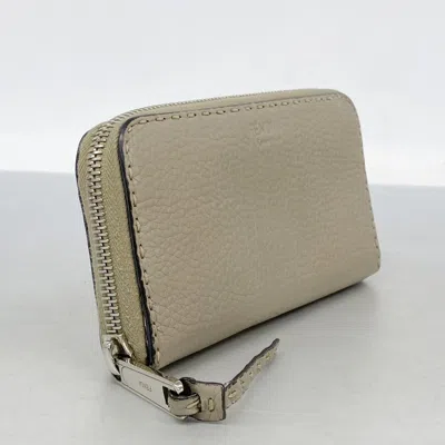 Pre-owned Fendi Grayish Leather Long Wallet (bi-fold) ()