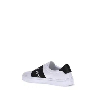 Givenchy White Calf Leather Bos Taurus Low Top Men's Sneakers In White