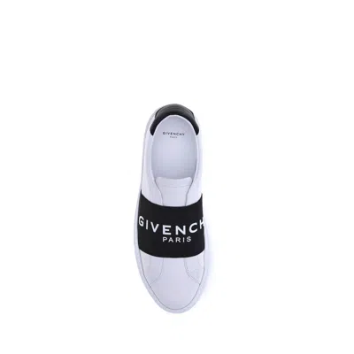 Givenchy White Calf Leather Bos Taurus Low Top Men's Sneakers In White