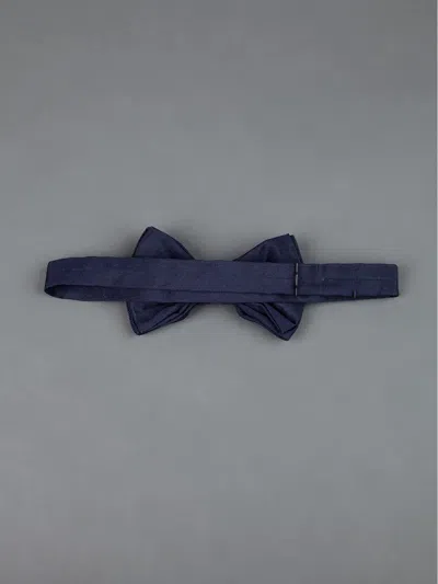 Jupe Silk Bow Tie In Black