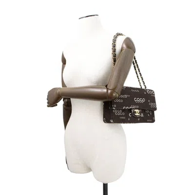 Pre-owned Chanel Black Canvas Shoulder Bag ()