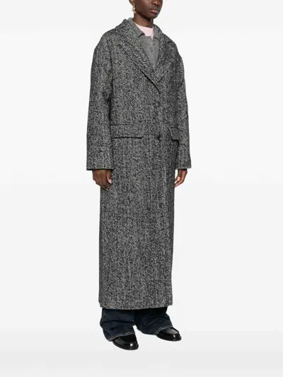 Tagliatore Herringbone Pattern Long Sleeve Coat In Gray