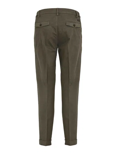Fay Slim Capri Pants In Cotton Gabardine In Green