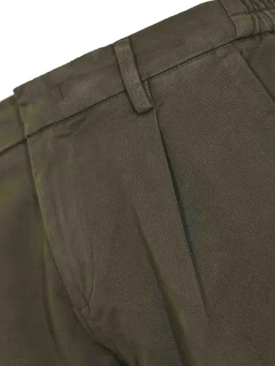 Fay Slim Capri Pants In Cotton Gabardine In Green