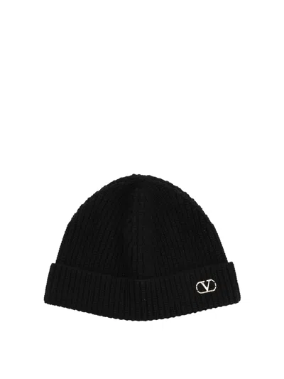 Valentino Garavani Cashmere Ribbed Texture Beanie With Turn-up Brim In Black