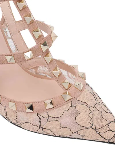 Valentino Rockstud 100 Lace And Leather Pumps In Neutral