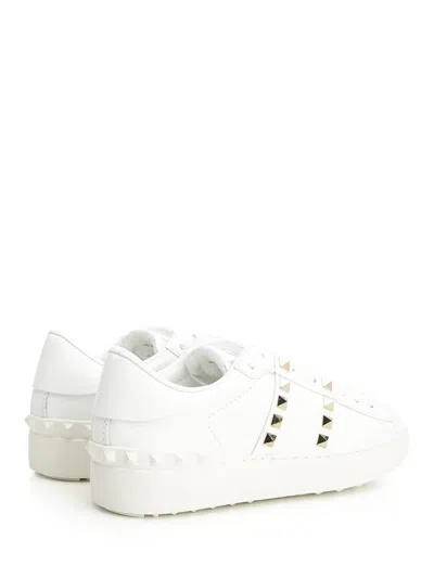 Valentino White Rockstud-embellished Low-top Sneakers In White