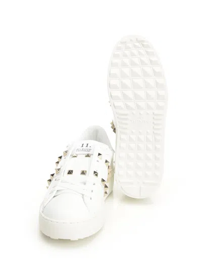 Valentino White Rockstud-embellished Low-top Sneakers In White