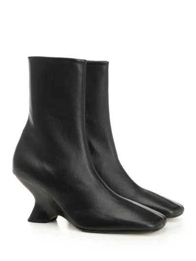 Dries Van Noten Pointed Toe Ankle Boots With Sculptural Heel In Black