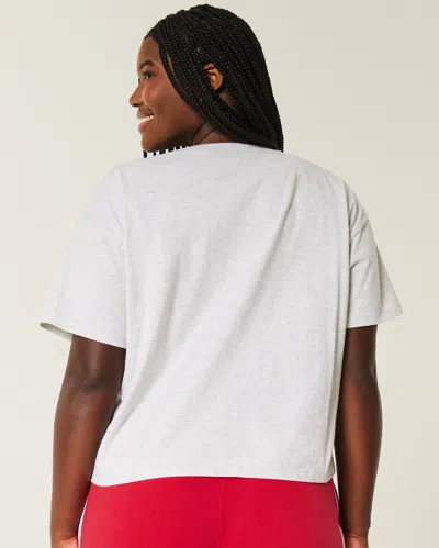 Hollister Easy Wisconsin Badgers Graphic Notch-neck T-shirt In White