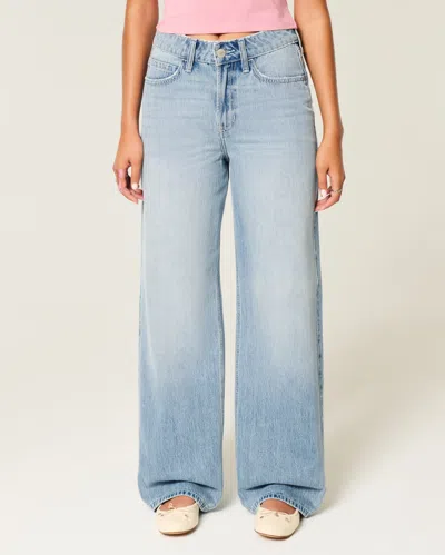 Hollister High-rise Medium Wash Baggy Jeans