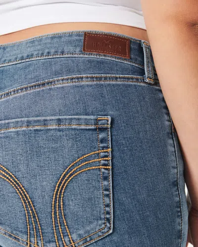 Hollister Curvy Mid-rise Medium Wash Boot Jeans