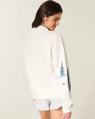 Hollister Oversized Mock-neck Puff Print Winter Graphic Sweatshirt
