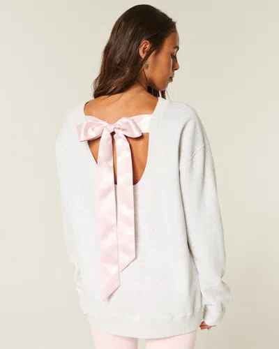 Hollister Oversized Class Of '26 Back Bow Sweatshirt