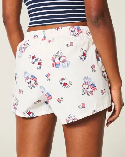 Hollister Snoopy Graphic Boxer Shorts In White
