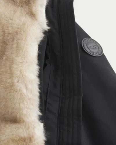 Hollister Faux Fur-lined Parka In Black