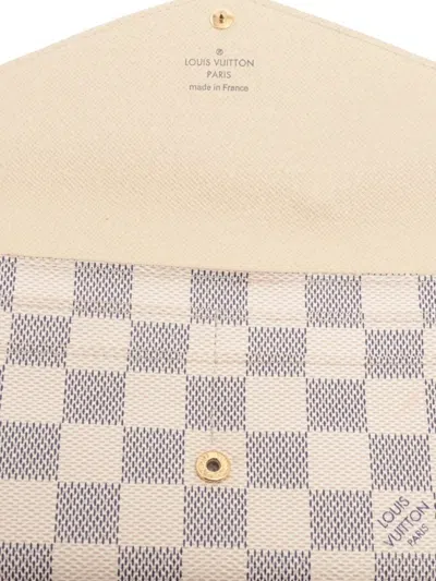 Pre-owned Louis Vuitton 2021-2025 Sarah Damier-pattern Wallet In Neutral
