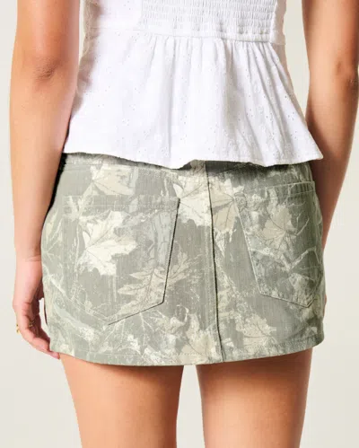 Hollister Curvy Low-rise Camo Denim Mini Skort In White
