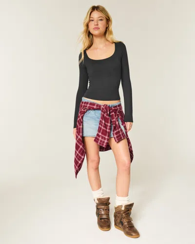 Hollister Long-sleeve Seamless Fabric Scoop Baby Tee In Black