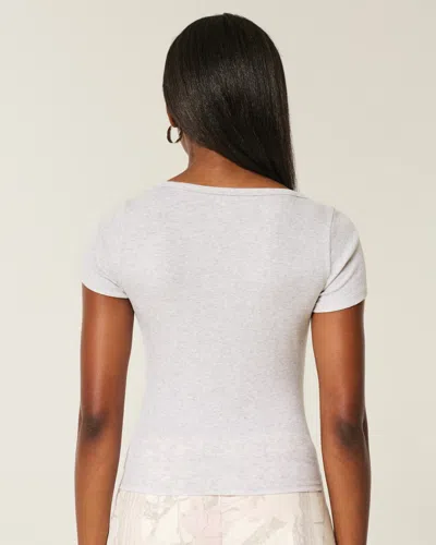 Hollister Scoop T-shirt In Gray