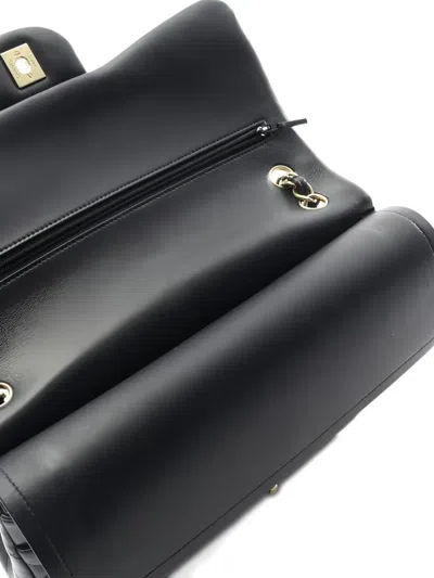 Pre-owned Chanel Matelasse Flap Chain Shoulder Bag In Black