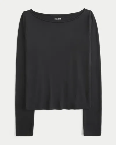 Hollister Long-sleeve Seamless Fabric Slash-neck Top In Black
