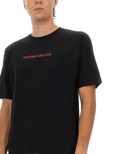Aspesi T-shirt With "hunting For Love" Print In Black