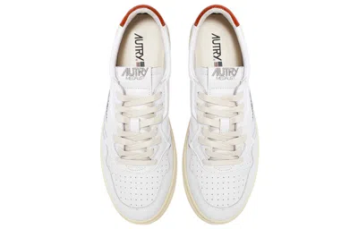 Autry (wmns)  Medalist Low Leather 'white Rust Cream'