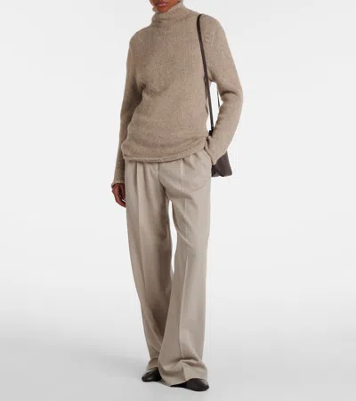 The Row Stella Shearling-lined Leather Ankle Boots In Brown