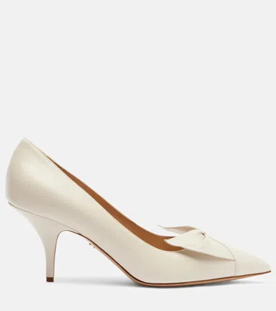 Ferragamo Gwen 70 Leather Pumps In White